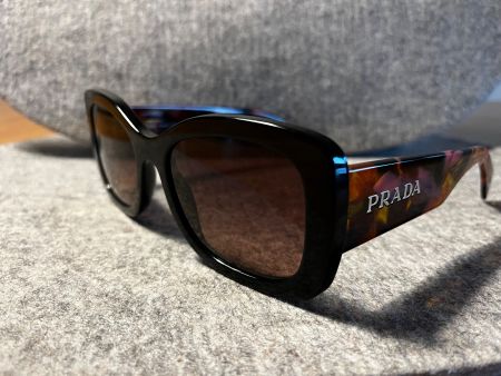 Prada Damen Sonnenbrille