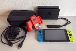 Nintendo Switch Konsole mit Zubehör guter Zustand