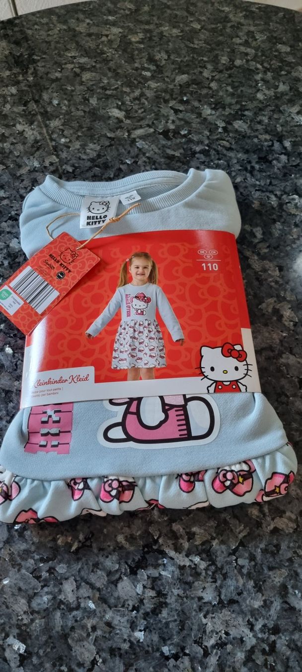 Vestiti & Gonne: Hello Kitty Kleid hellblau Grösse 110 neu – Nuovo (secondo la descrizione) da egliswil venduto da Maggy6