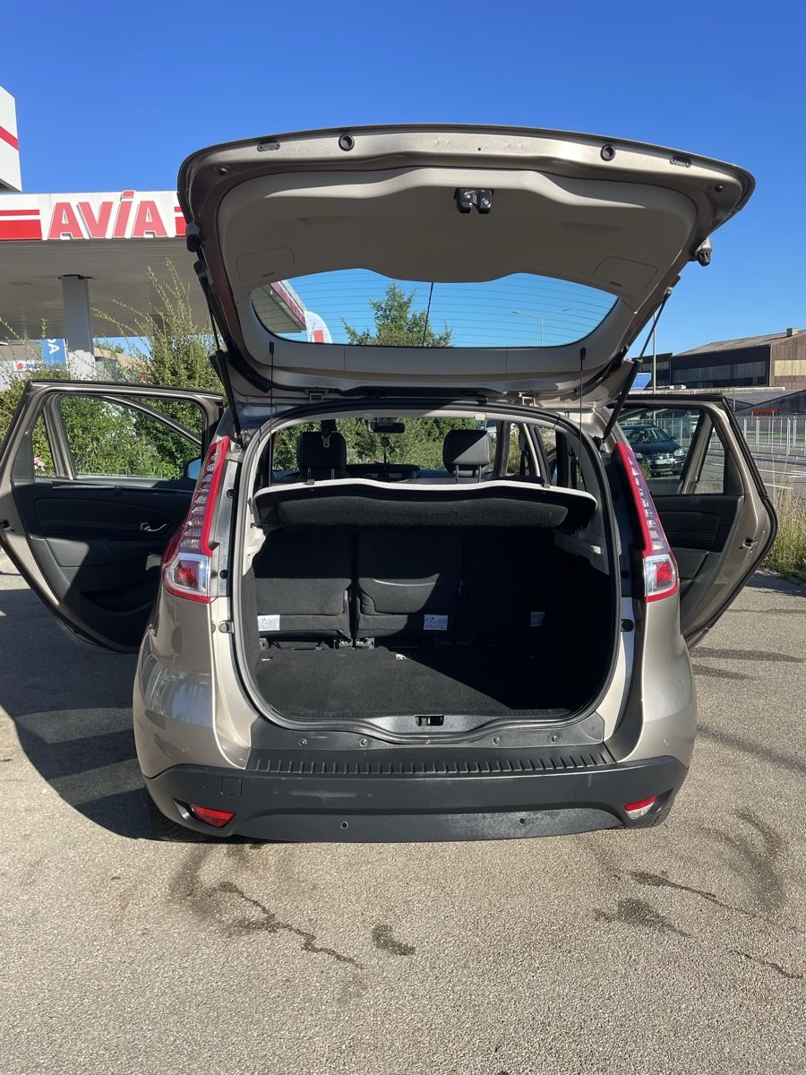 Automobili: Renault Scenic - frisch ab Mfk – Usato da Baden venduto da Sfh_h8z 4