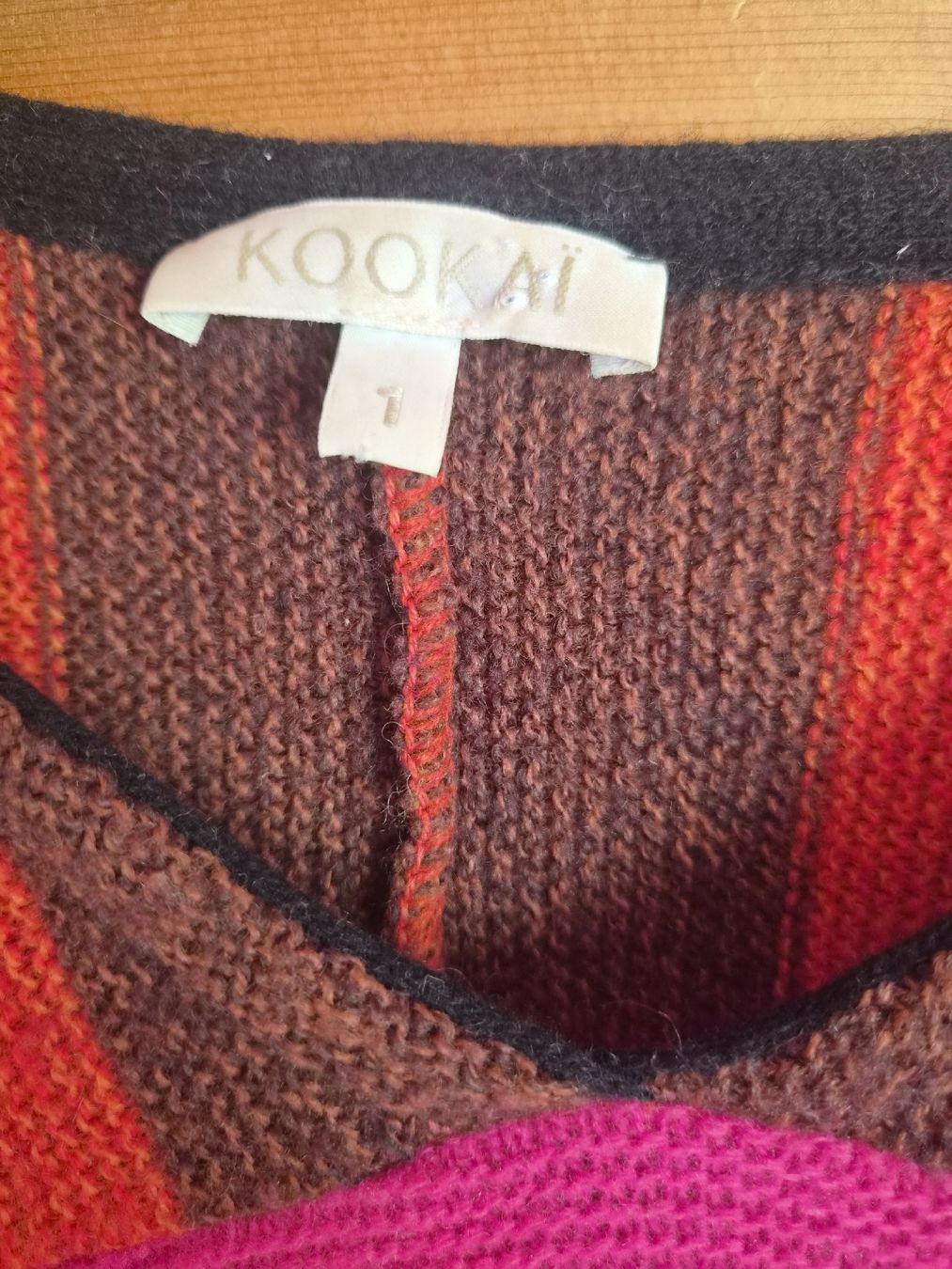 Kookai Pullover & Sweatshirts: Strickpullover Kookaï Gr 1 gestreift Trompetenärmel Mängel – Defekt aus Wattwil von tannenmeise73 1