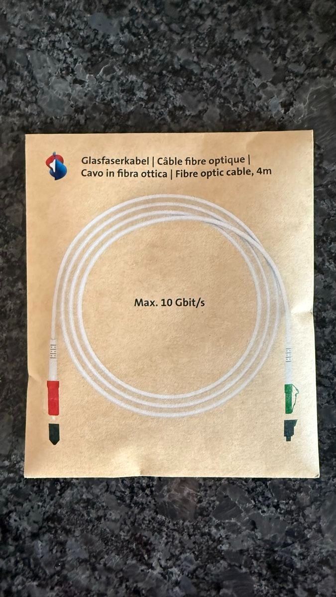 Swisscom Cavi: Swisscom 10 Gbit Glasfaserkabel neu – Nuovo e nell'imballaggio originale da Inwil venduto da camenzro