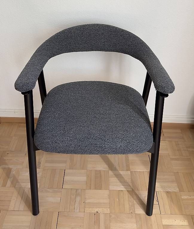 Stühle: Arya Stuhl  – Gebraucht aus Basel von Flowerpower333