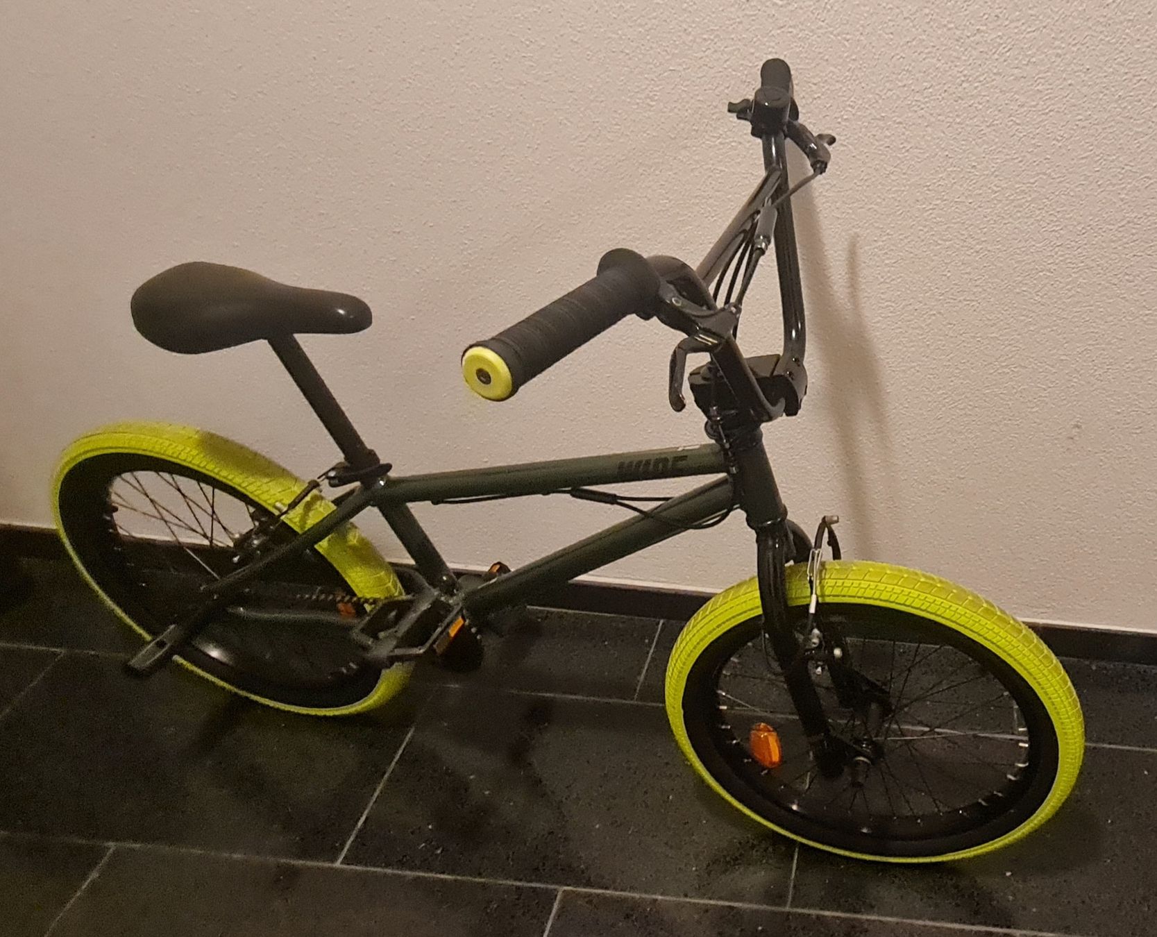 Decathlon Biciclette: BMX WIPE Rahmen 24 cm Decathlon – Usato da Beinwil Freiamt venduto da tafa8 2