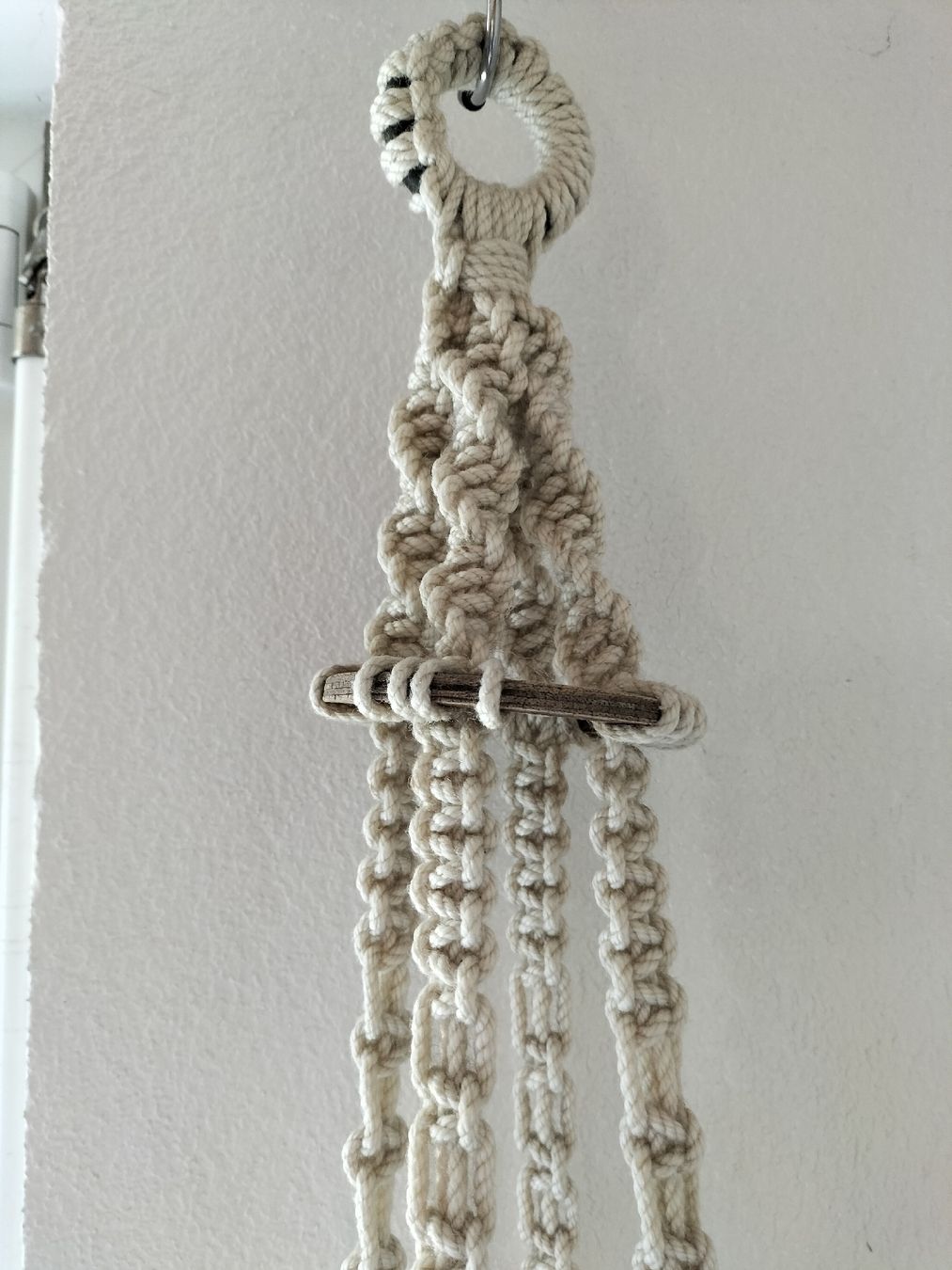 Tutte le decorazioni: Makramee-Blumenampel,  Handarbeit – Usato da Innerberg venduto da simon30432 2