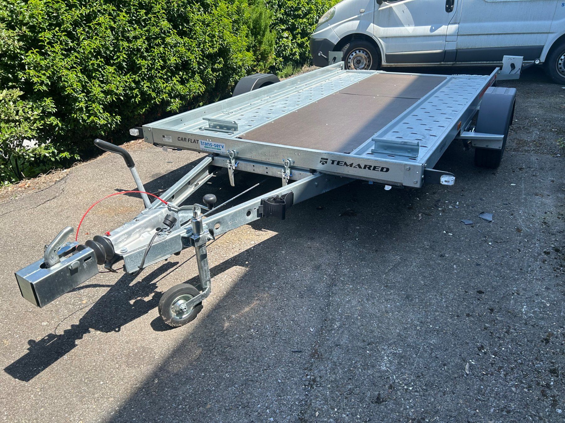 Anhänger: Fahrzeugtransporter / Anhänger Temared – Neu (gemäss Beschreibung) aus Altendorf von Yellow3