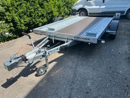 Fahrzeugtransporter / Anhänger Temared