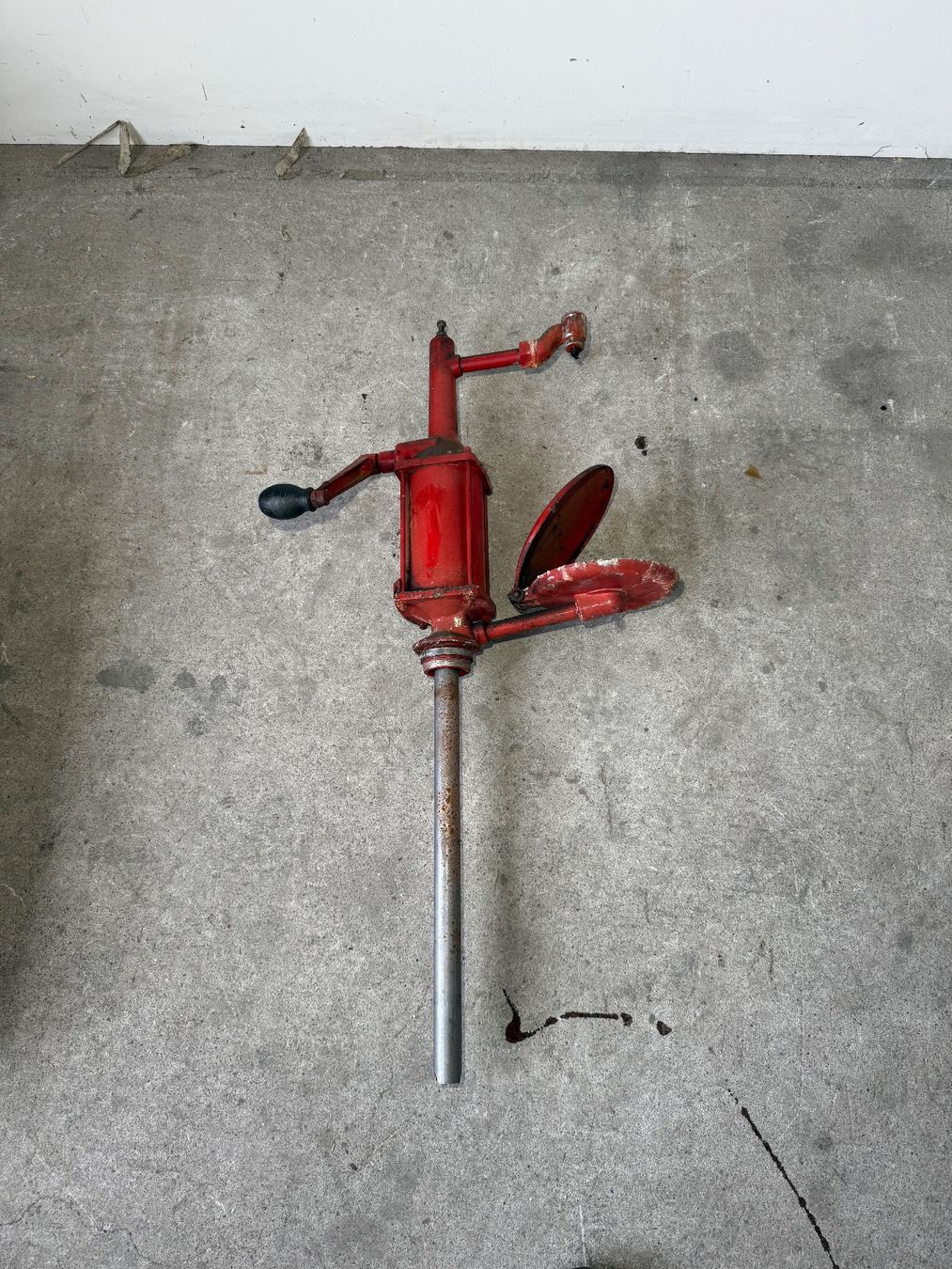 Pompe & Parti di ricambio: Fasspumpe mit Auffangwanne Oldtimer-Handpumpe – Usato da Boswil venduto da ABLagerBoswil 4