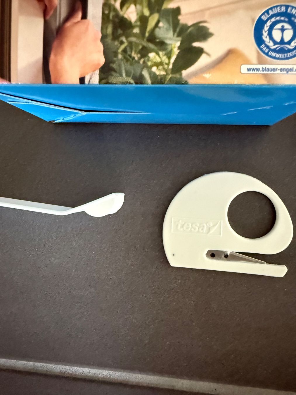 Altro per la casa: Tesa Klett Fliegengitter Insect Stop weiss NEU ! – Usato da Chur venduto da Hermes421 4
