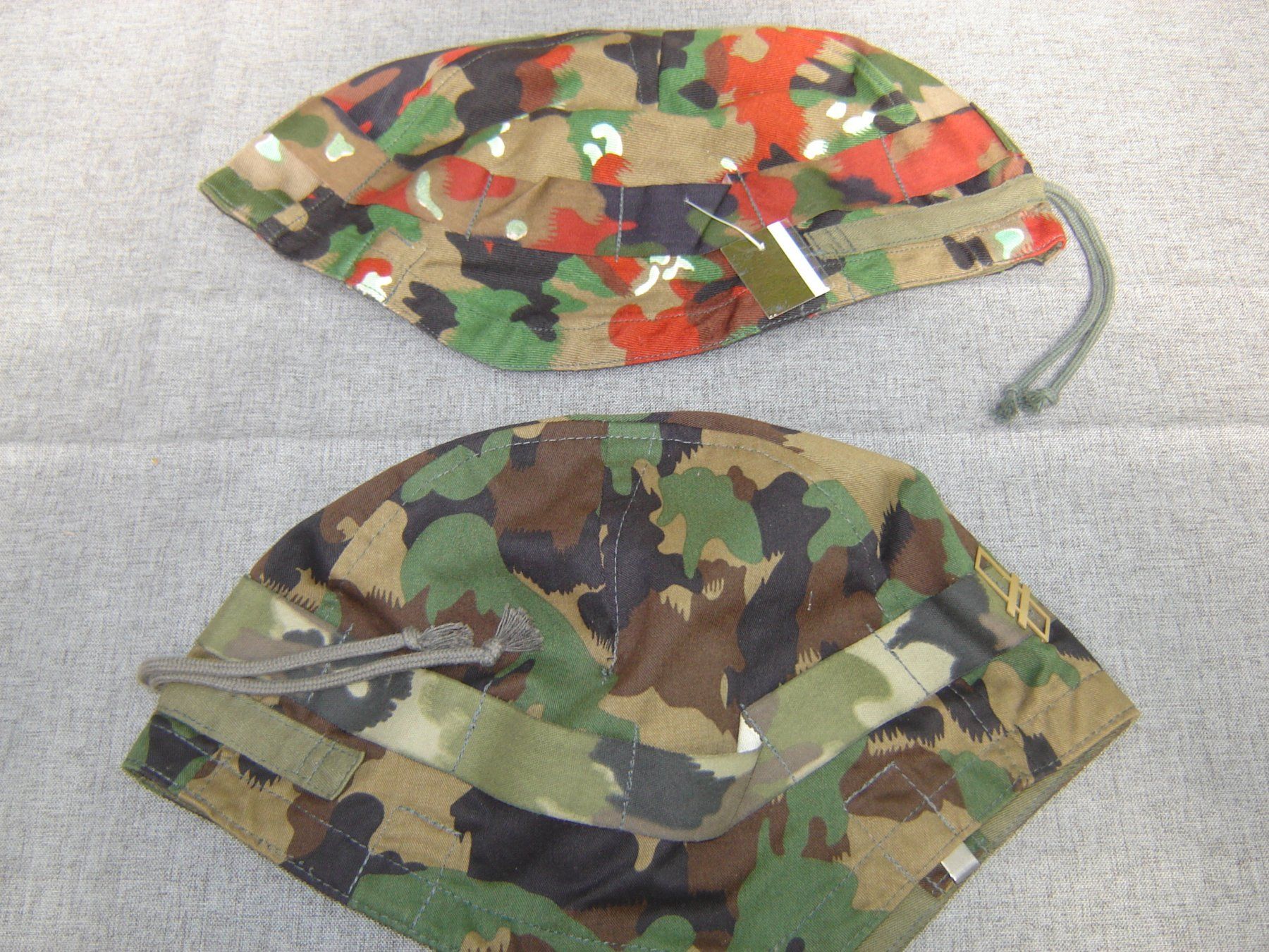 Schweizer Armee Uniformi: CH Armee Helm Überzug – Usato da Allenwinden venduto da Wm26