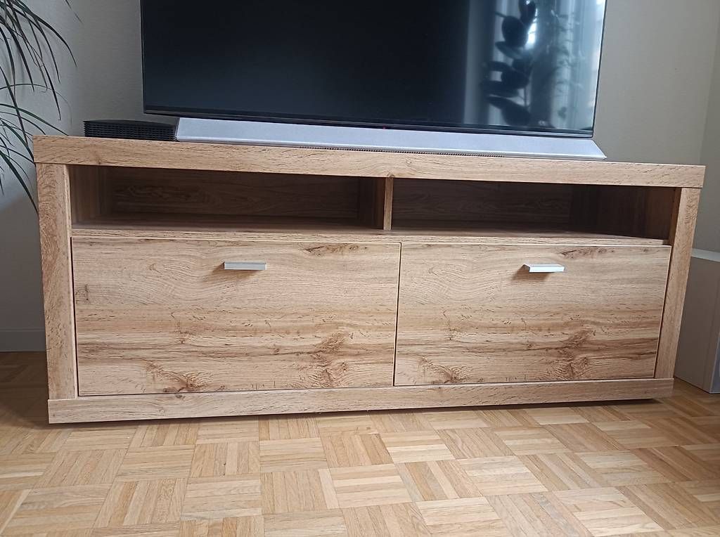 Mobili TV: TV-Möbel / sideboard – Usato da Zürich venduto da leo_6dwz