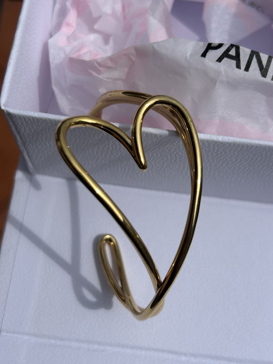 Pandora Bracciali & Braccialetti: PANDORA Celestial Heart Clasp Bangle – Usato da Möhlin venduto da seerose6 5