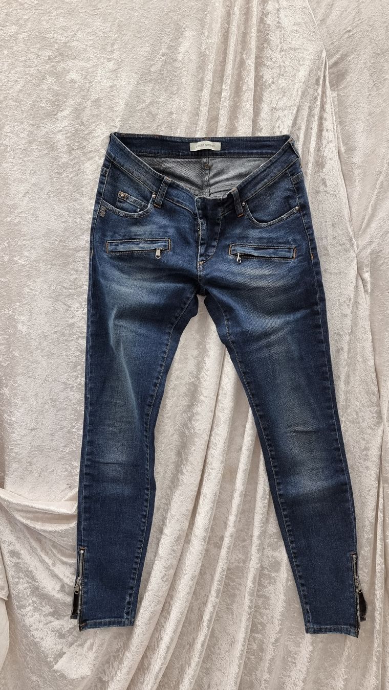 Balmain Jeans: Damen Jeans-PIERRE BALMAIN – Nuovo (secondo la descrizione) da Pfäffikon SZ venduto da hrs_k2tn