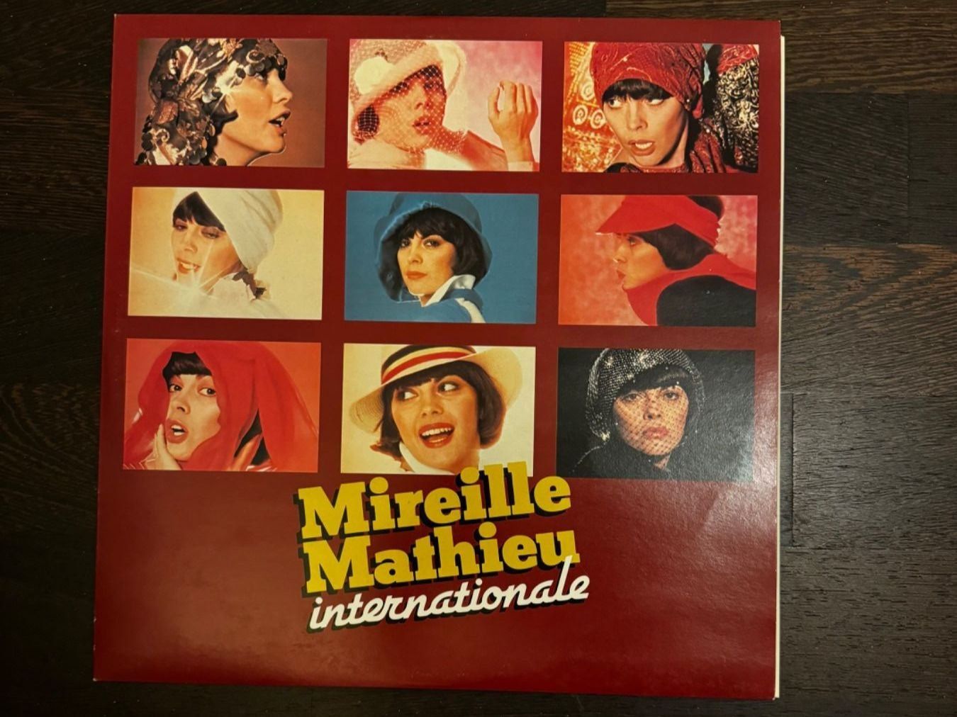 Dischi in vinile: MIREILLE MATHIEU (LP, Vinyle) INTERNATIONALE (NEUF!) – Nuovo (secondo la descrizione) da Zürich venduto da Tarafo5