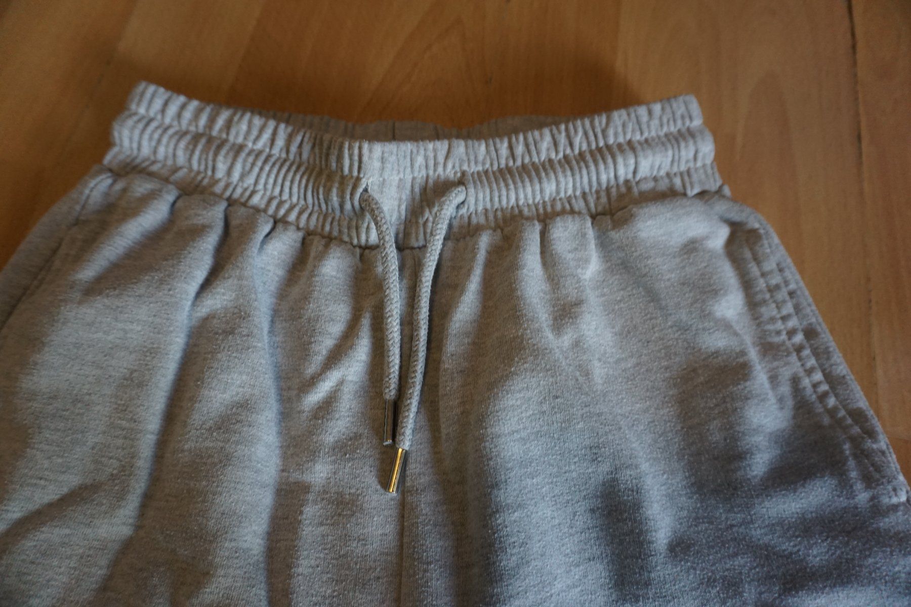 Pantaloni: Sommer Shorts, von Even&Odd, grau, Gr. S – Usato da Zürich venduto da einalemjena 2