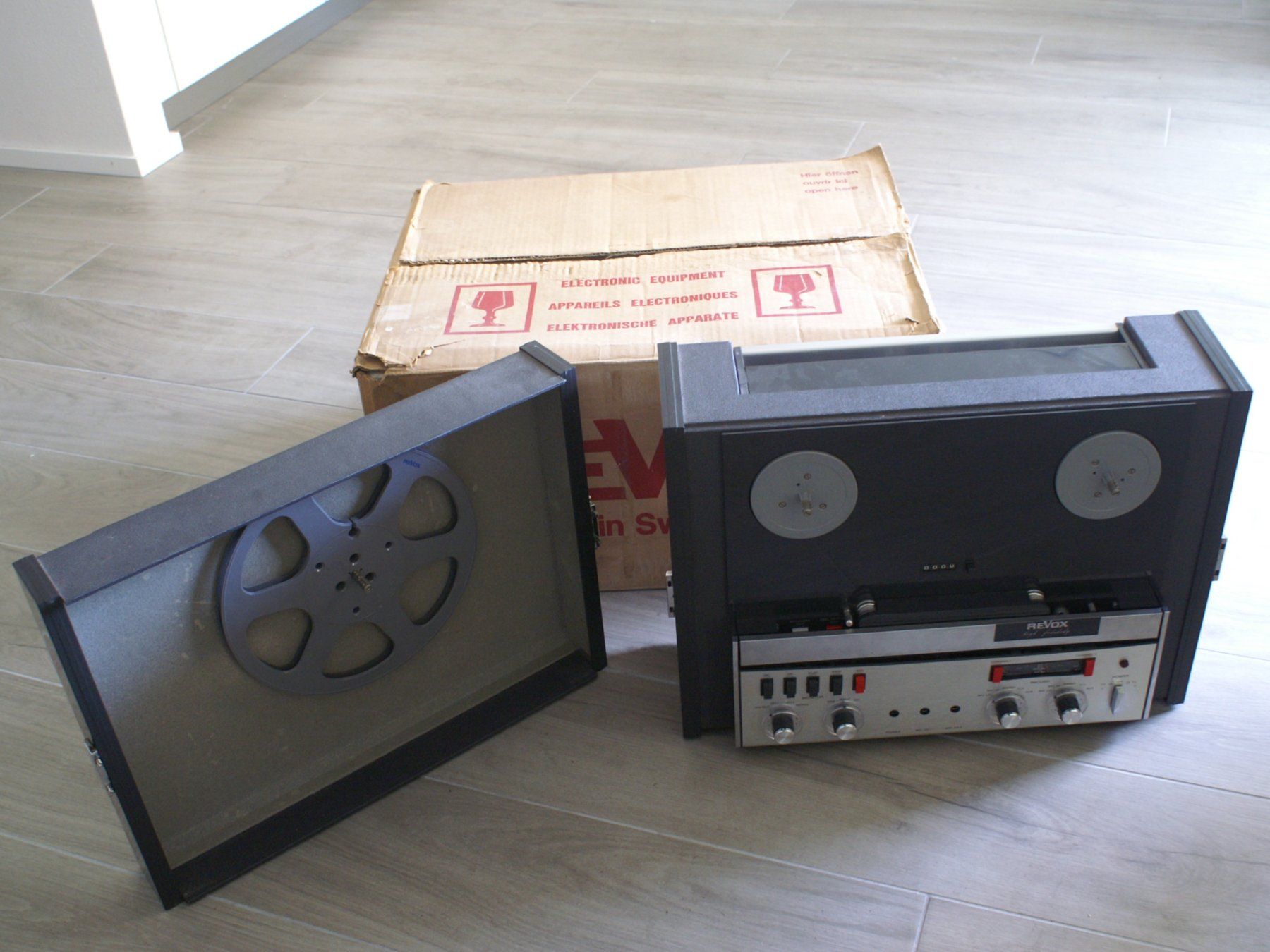 Revox Apparecchi a nastro: Revox A77 défectueux / Defekt Revox A77 – Difettoso da Estavayer-le-Lac venduto da S_Riond