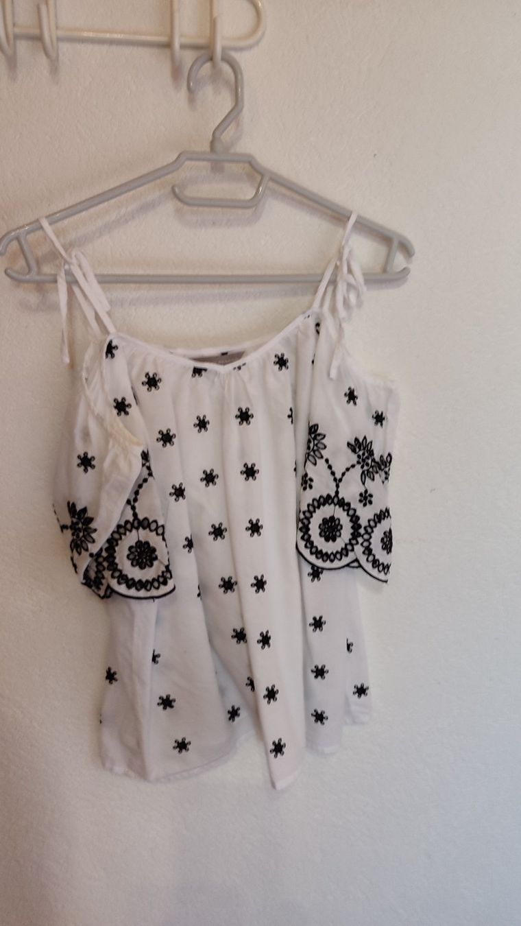 Pieces Lotti di vestiti: 8 Blusen, weiss, Gr.S NEU elegant Set – Nuovo e nell'imballaggio originale da Brüttisellen venduto da nic_xm7s 3