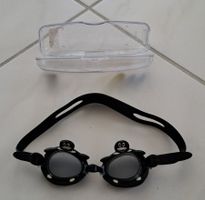 Schwimmbrille Kinder schwarz mit Pinguinen