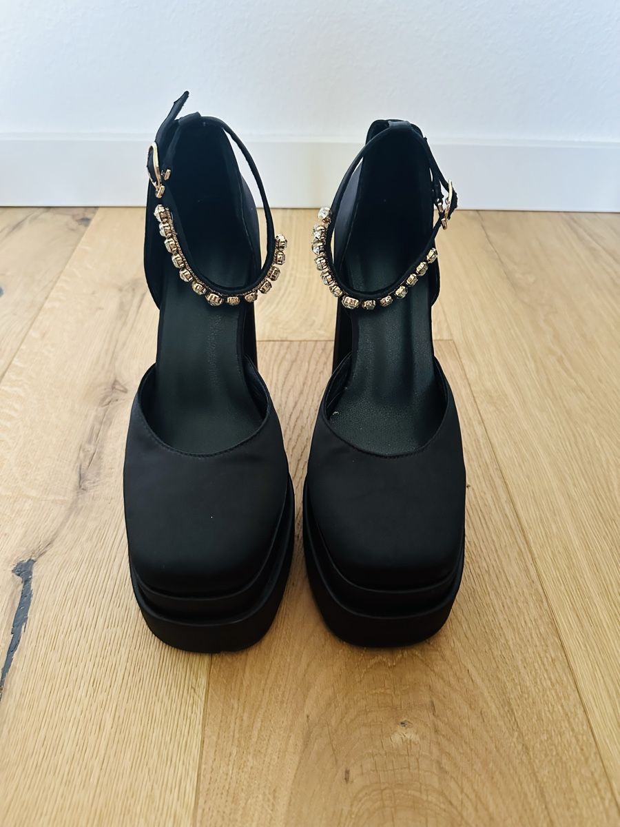 Scarpe da donna: High platform heels with crystals – Usato da Kilchberg ZH venduto da kku_pv69 2
