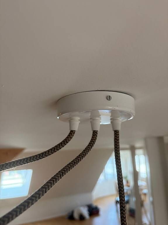 Lustres & lampes de plafonds: 3-Kabel Pendelleuchte/Pendant Light, Pickup Only! – D'occasion à Zürich par mar_bzd9 1