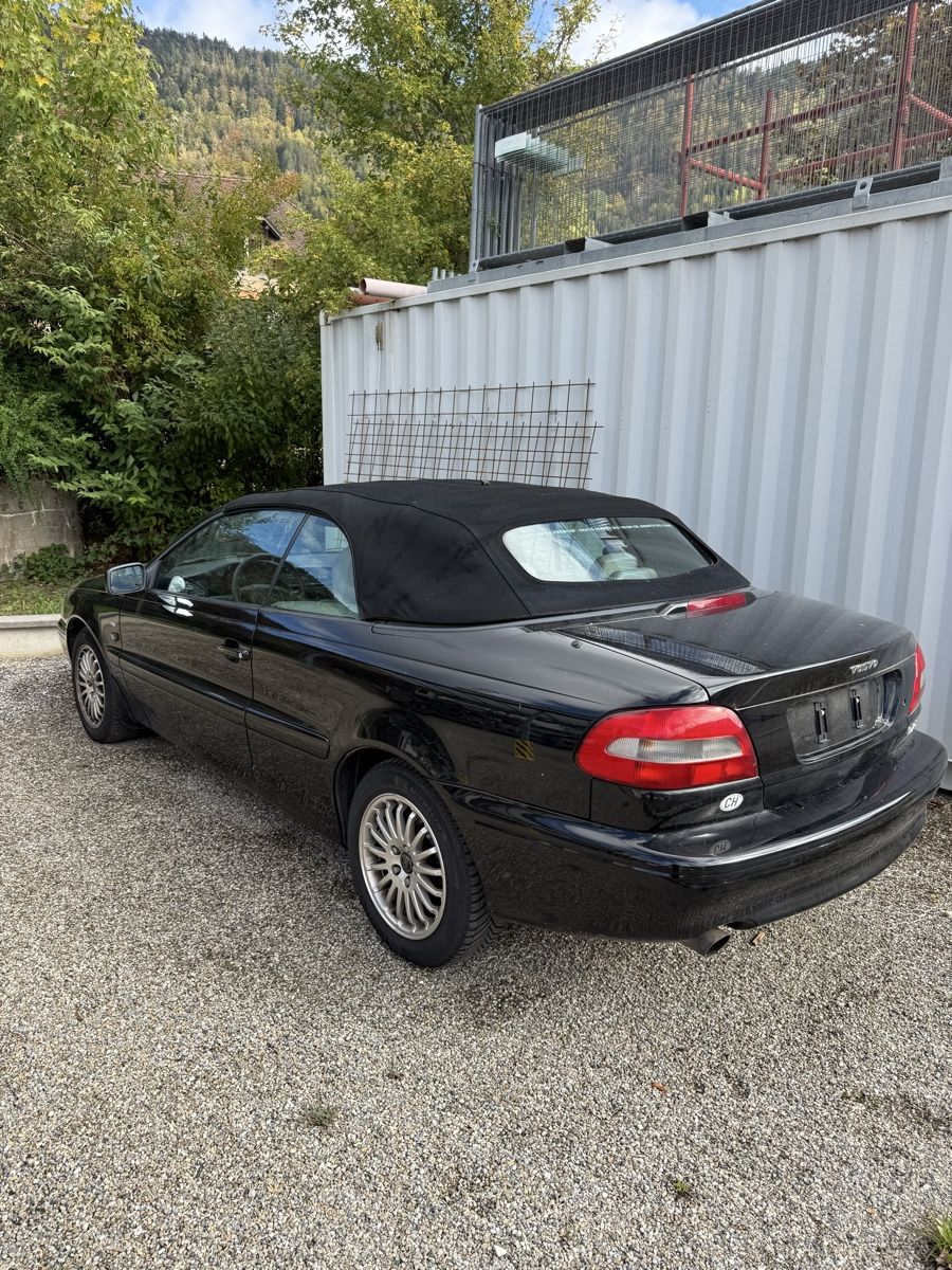 Volvo Autos: Volvo C70 cabriolet  – D'occasion à St-Sulpice NE par cue_y95t