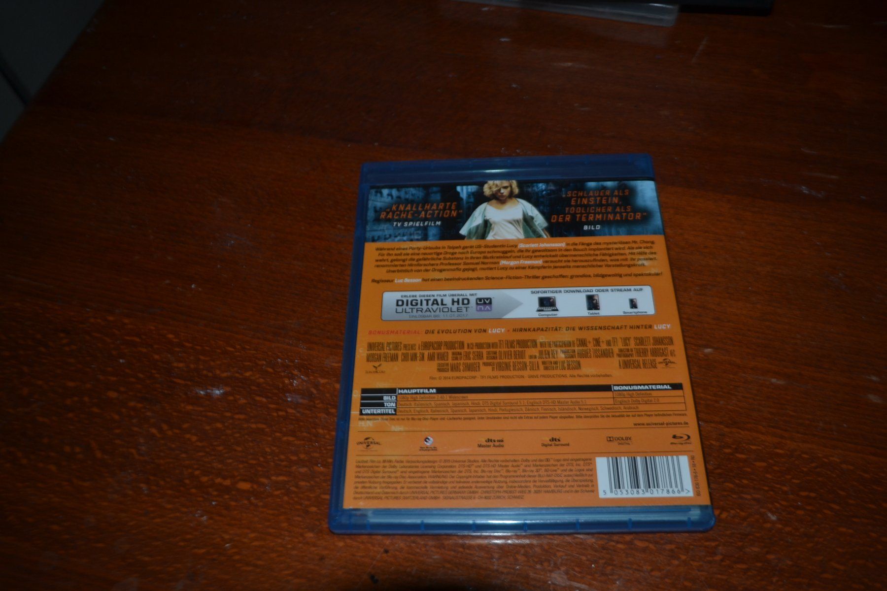 Alle DVDs: Lucy – Gebraucht aus Laupen ZH von chefdom 1