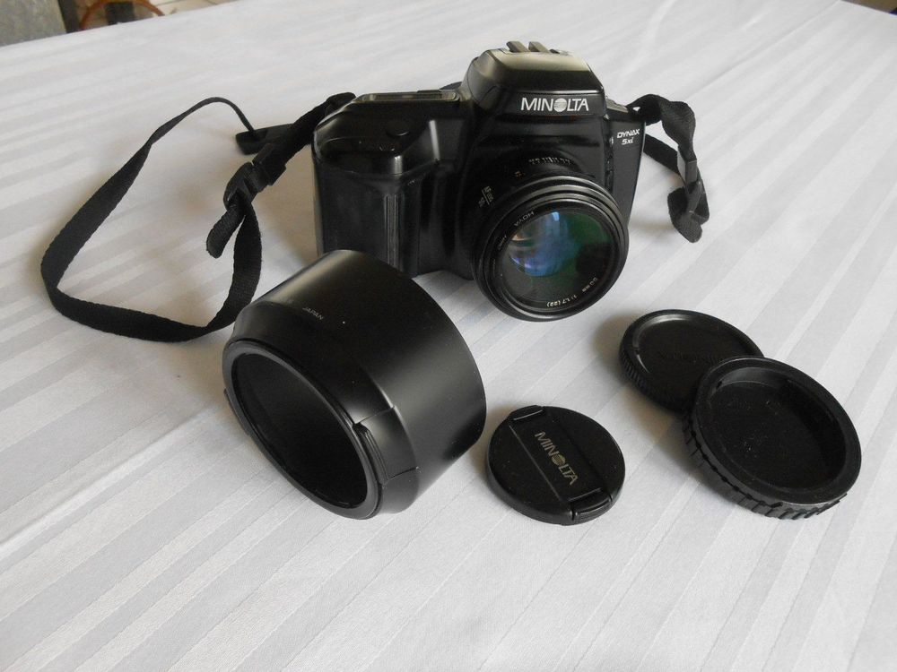 Minolta Fotocamera: MINOLTA DYNAX5xi Spiegelreflex analog AF LENS 50+Blenden t,a – Usato da Hallwil venduto da pkaiser44