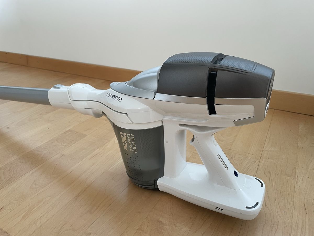Rowenta Staubsauger & Zubehör: Rowenta Air Force 360 Akku-Staubsauger – Gebraucht aus Thalwil von Andieg 5