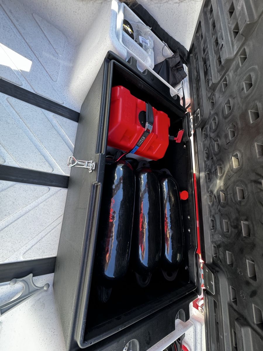Barche: Motorboot Pioner neuwertig mit Trailer – Usato da Solothurn venduto da Eduka72 5