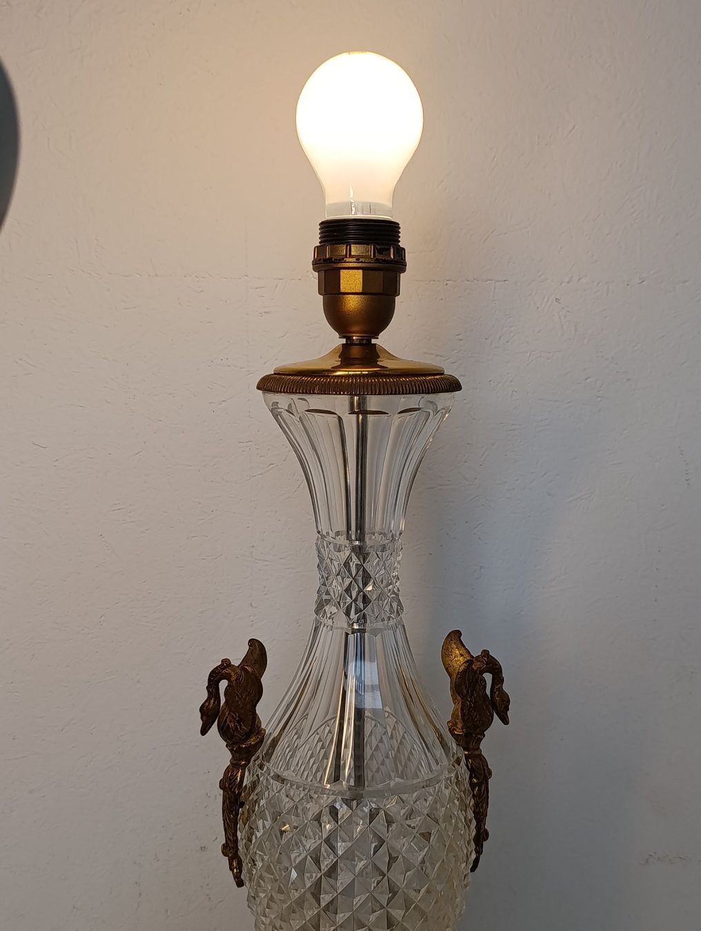 Baccarat Lampade: Antike Baccarat Glas Lampe mit Messingdetails – Usato da Herisau venduto da Tosam_WinWin 4