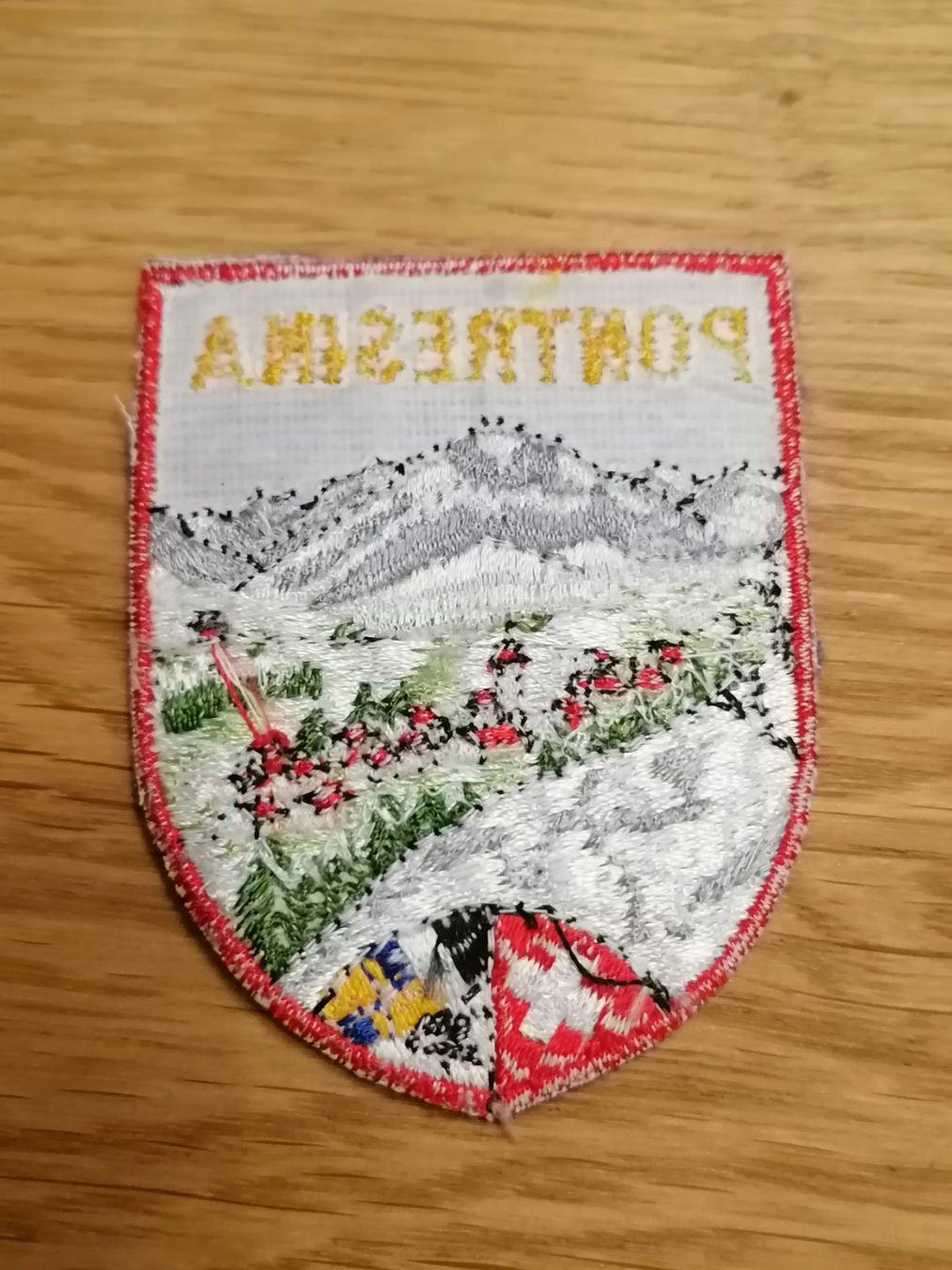 Patches: Aufnäher - Patch Pontresina Schweiz Wappen – Neu (gemäss Beschreibung) aus Basel von vintagecollector 1