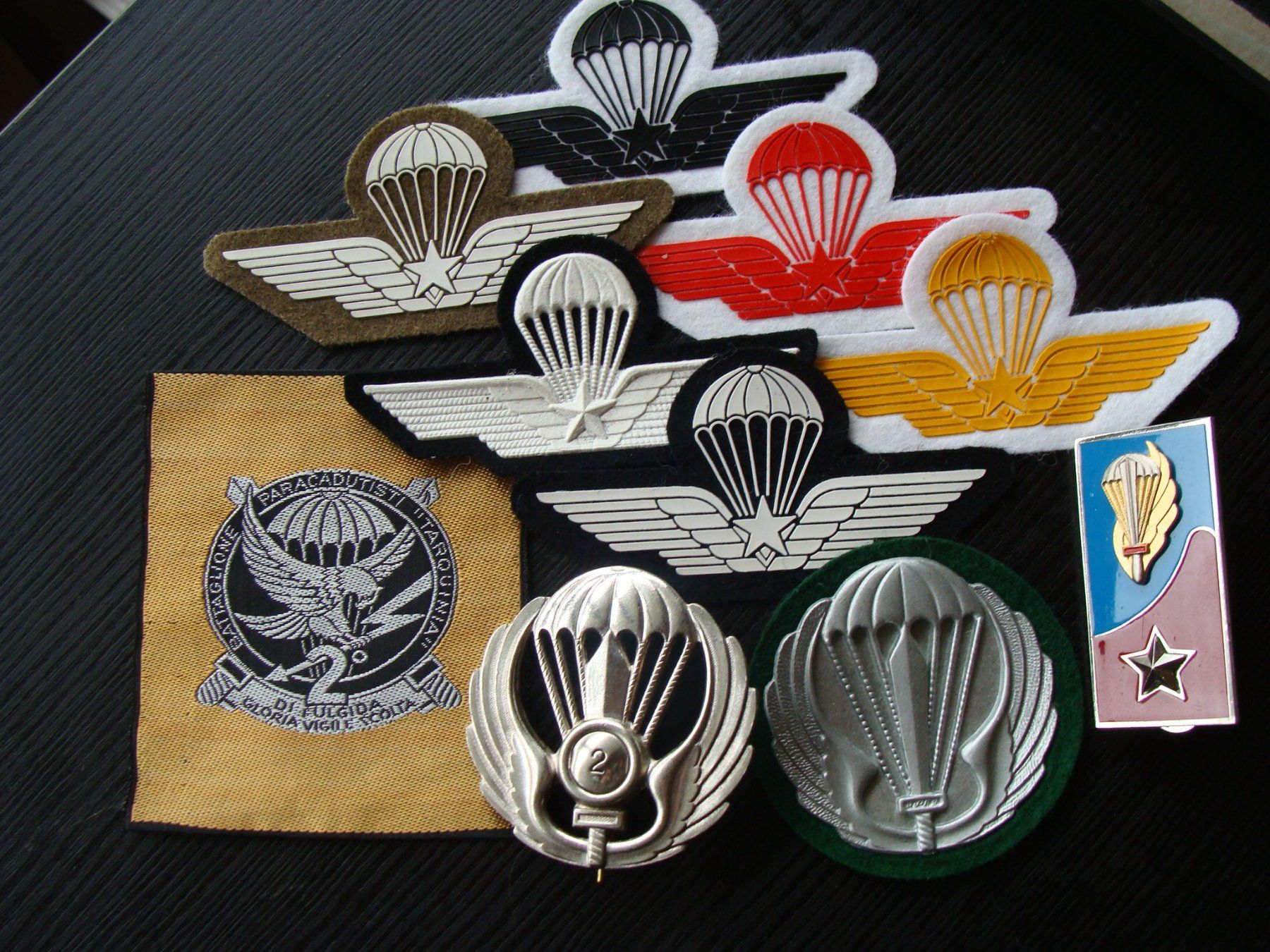 Placchette & Badge: Lot de l'armée italienne, anciens – Usato da Cuarny venduto da hen_g7hn