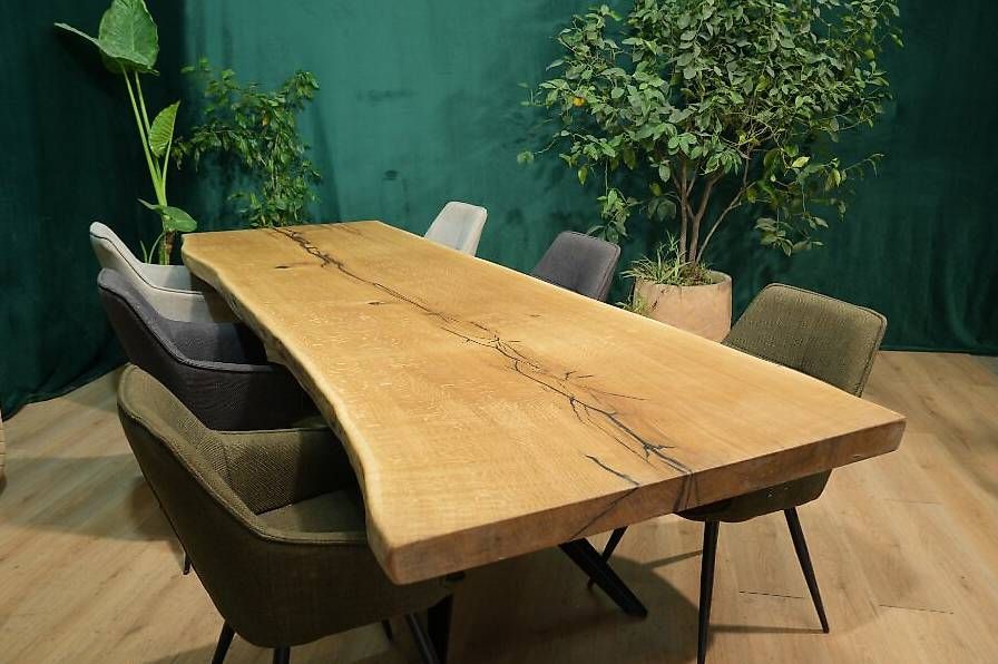 Tavoli: Eichenesstisch – Usato da Walchwil venduto da Swissdesign_Haag 2