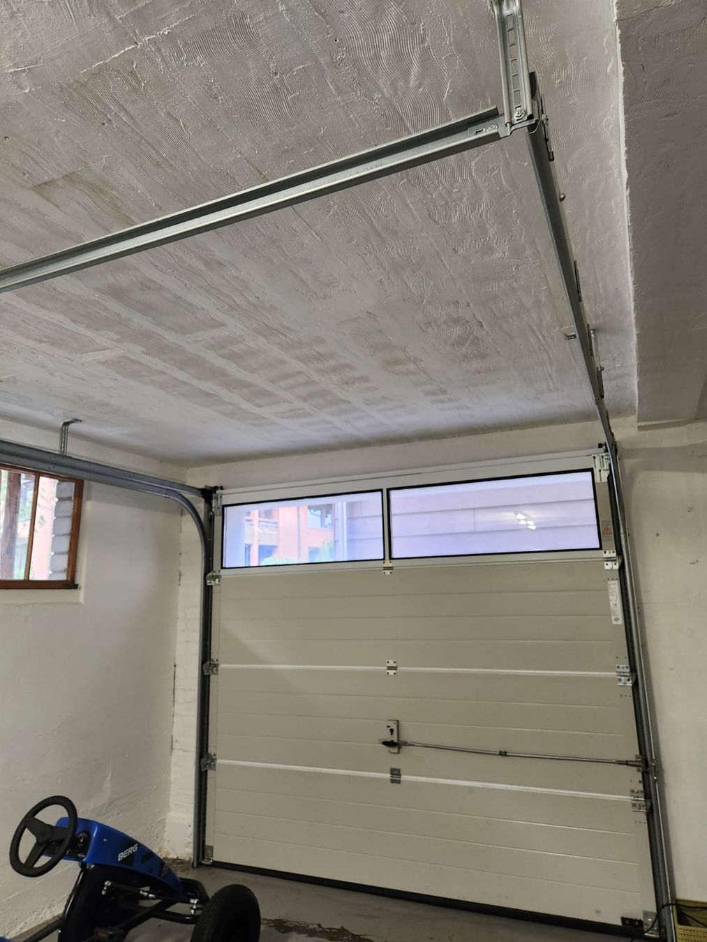 Hörmann Autre matériel électrique: Garagentor Hörmann – D'occasion à Cham par and_5hcf 1