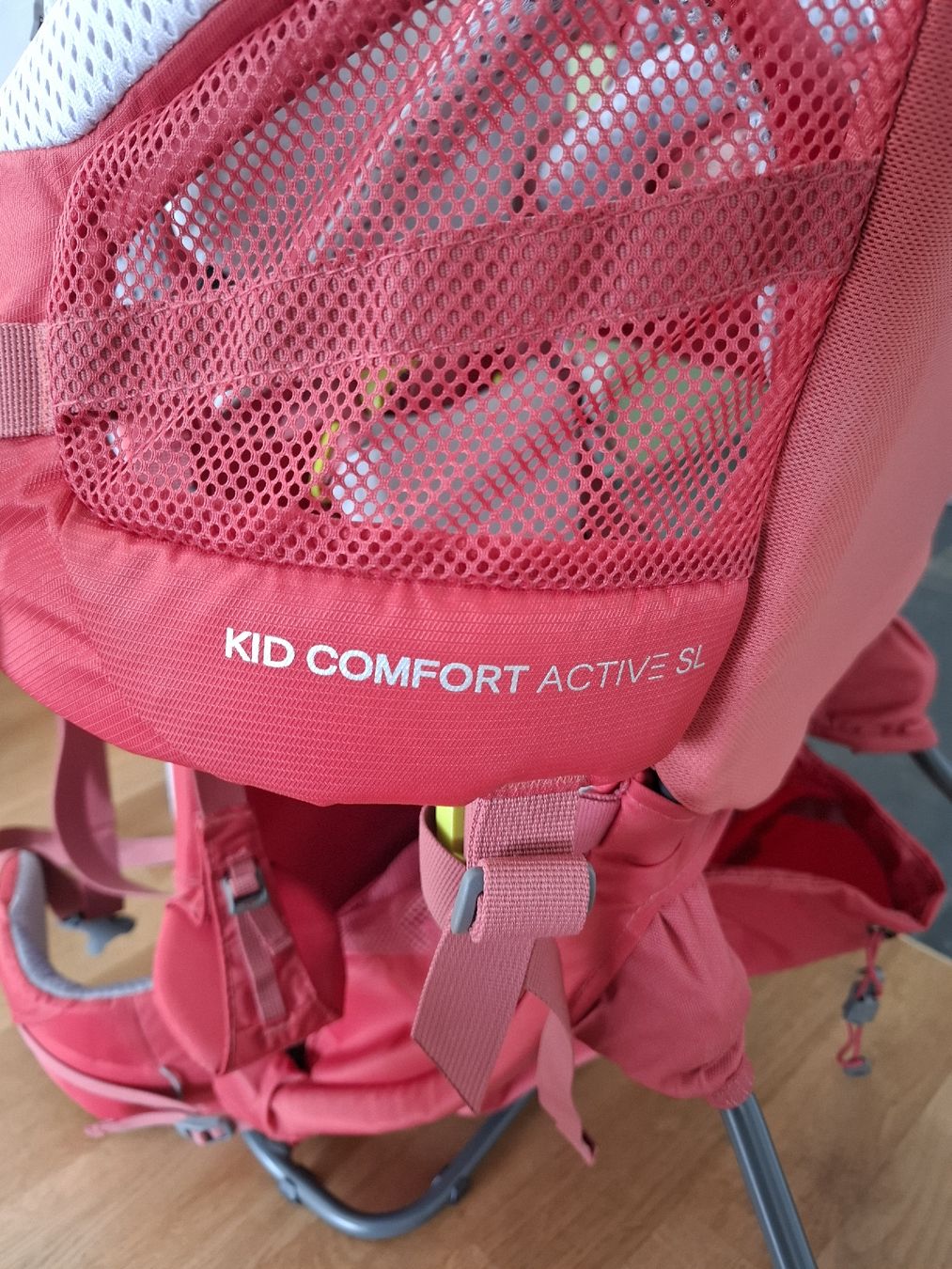 Deuter Marsupi portabebè: Kindertragerucksack Deuter Kid comfort active SL – Usato da Bennwil venduto da romalanzi 6