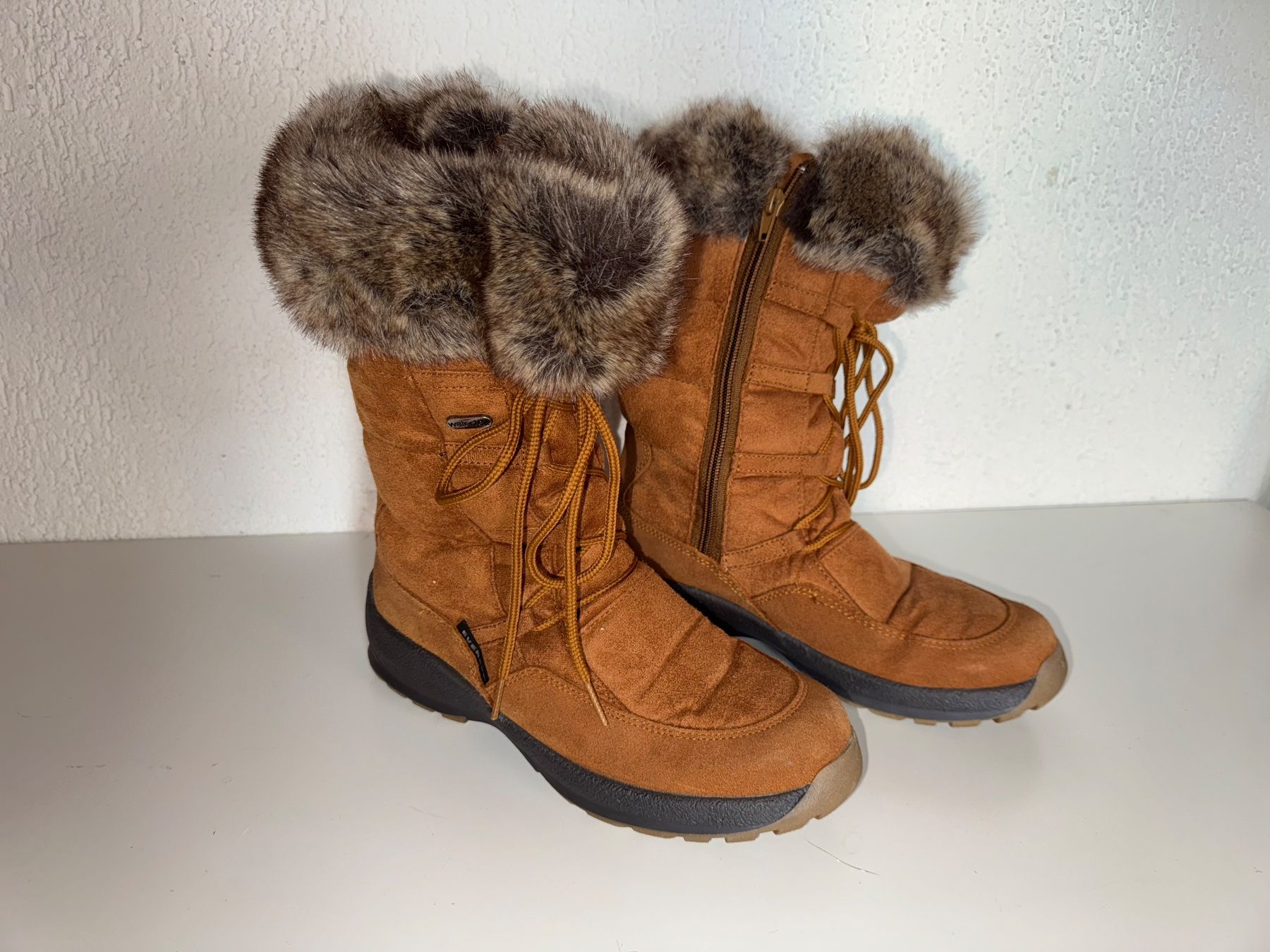 Scarpe da donna: Warme Winterstiefel Gr. 39 – Usato da Grosswangen venduto da shoes.bags.and.co