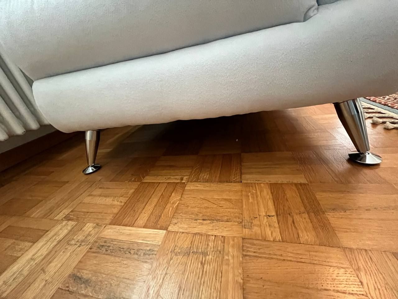 Divani: 2 hellblaue Sofas und 1 Sitzhocker aus Wildleder – Usato da Siebnen venduto da mel_b_789 3