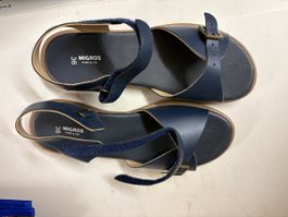 Kids sandals N36