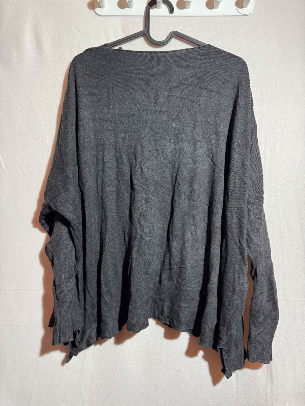 Maglioni & Felpe: Grauer Pullover ca. Gr. XXL – Usato da Grosswangen venduto da SALE_SALE_SALE 4