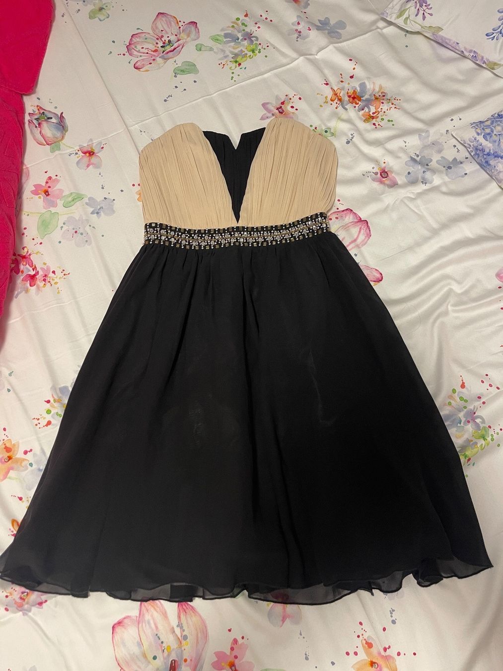 Vestiti: Wunderschönes, festliches Kleid 38 – Nuovo (secondo la descrizione) da Winterthur venduto da mje_t9cr