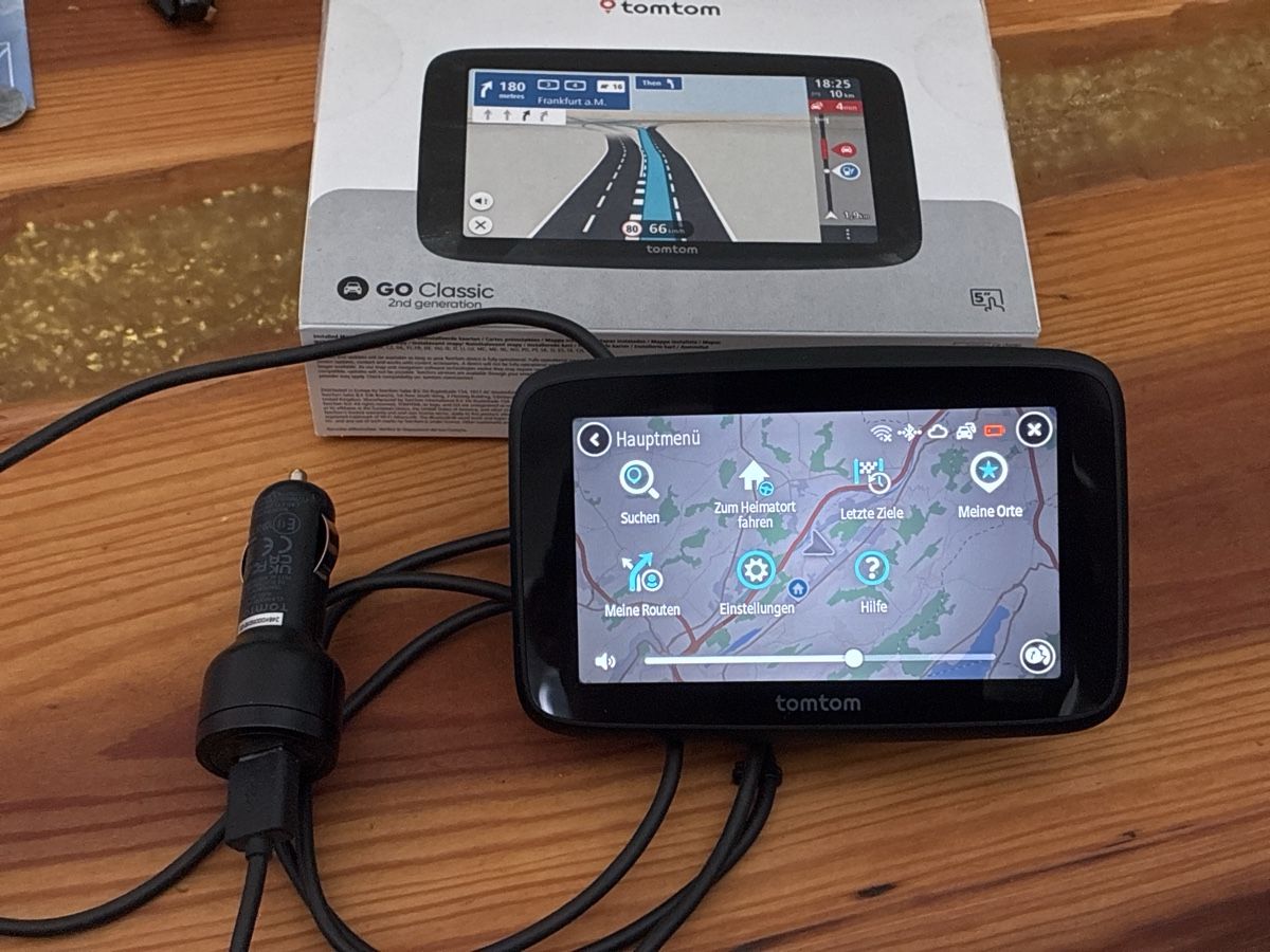 Tomtom Navigationsgeräte: TomTom GO Classic 2nd Generation Navigationsgerät – Gebraucht aus Ebikon von ebikon81 3