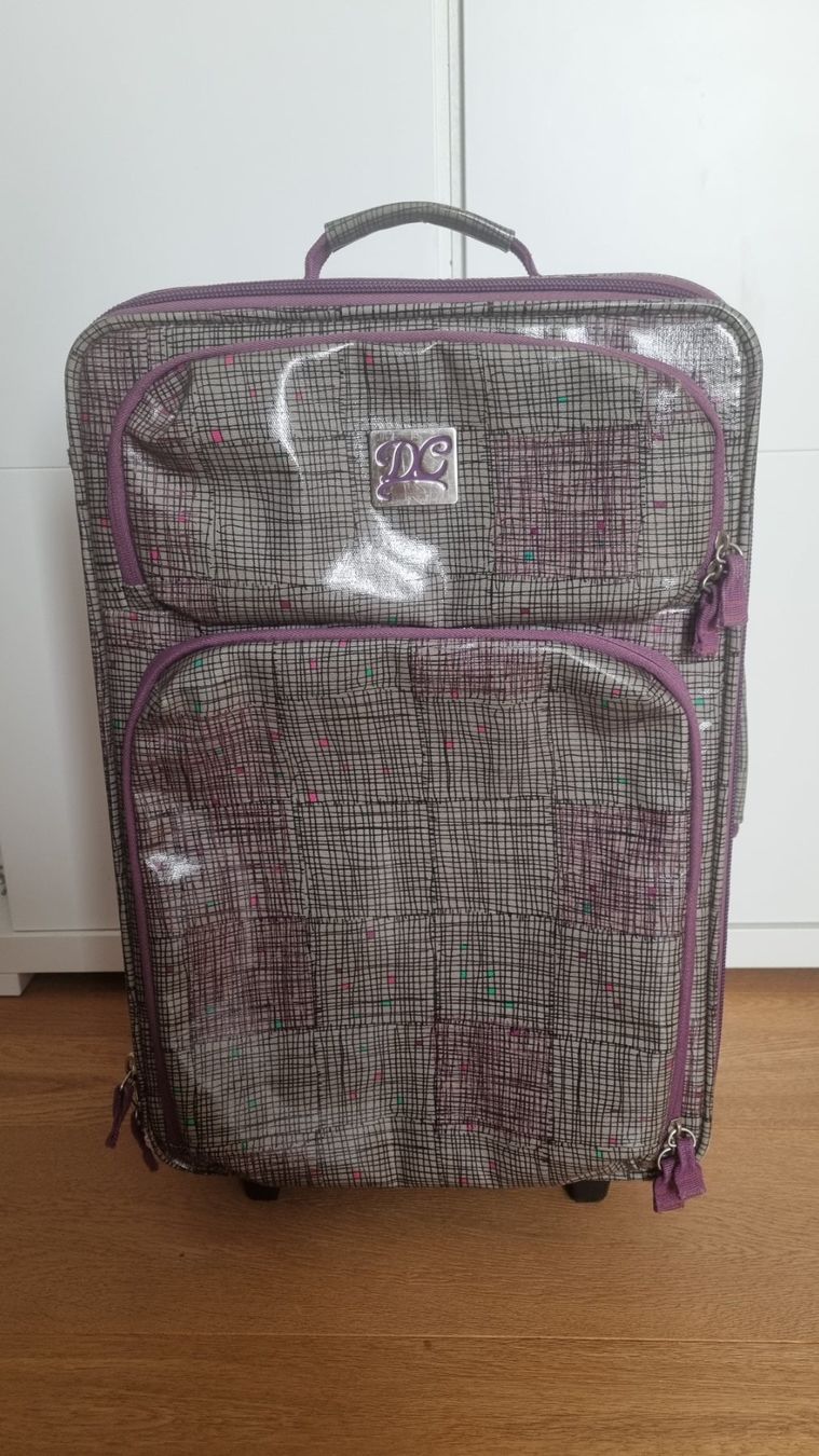 Valigie: Reisekoffer 35x25x57cm – Usato da Wohlen AG venduto da stephanieAG