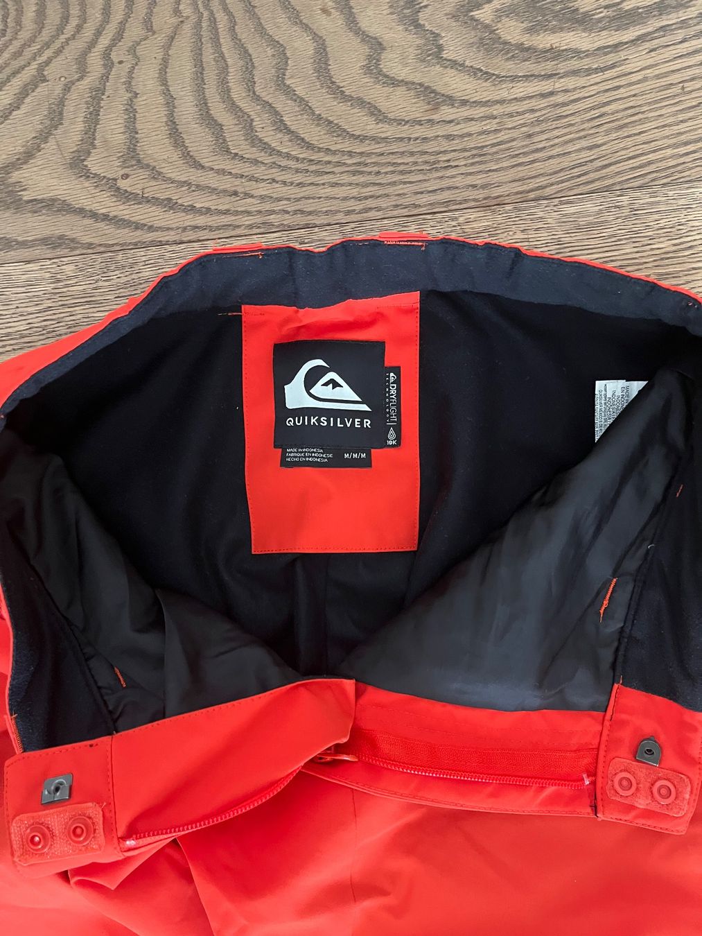 Quiksilver Hosen: Quiksilver Skihose orange Grösse M – Gebraucht aus Ottikon / Gossau ZH von Benoba 1