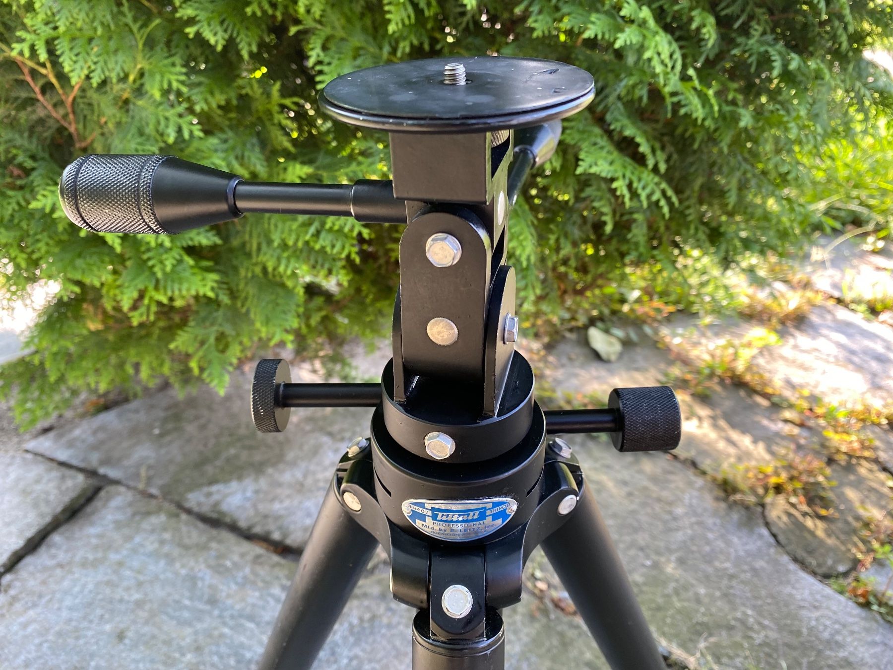 Leitz Fotocamera: E. Leitz Tiltall Tripod 4602 Stativ – Usato da Feldbach venduto da Fea1 4