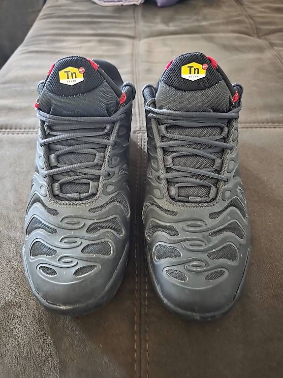 Chaussures hommes: Nike Tn AirMax plus bred – D'occasion à Bassersdorf par ros_mn7q 4