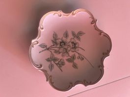 Schöner, alter Porzellanteller Handarbeit S5 Va 83 🌸🌼
