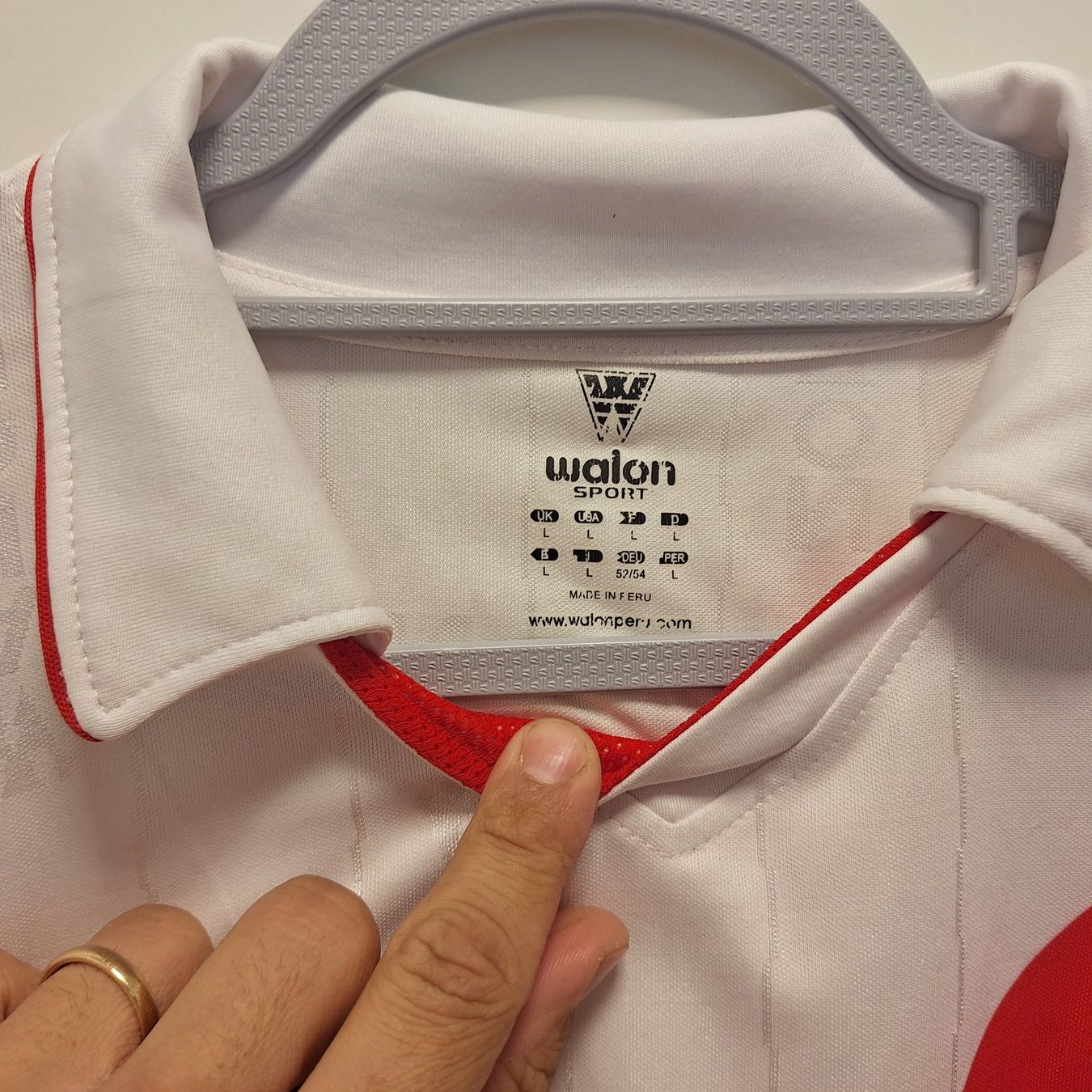 Canottiere & Pantaloni: Walon Peru Seleccion Home Vintage L – Usato da Bellinzona venduto da LA-ropa-de-Juan 2
