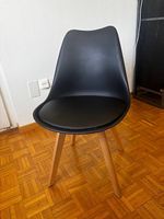 6 moderne Esszimmerstühle  nur CHF 5. pro Stück