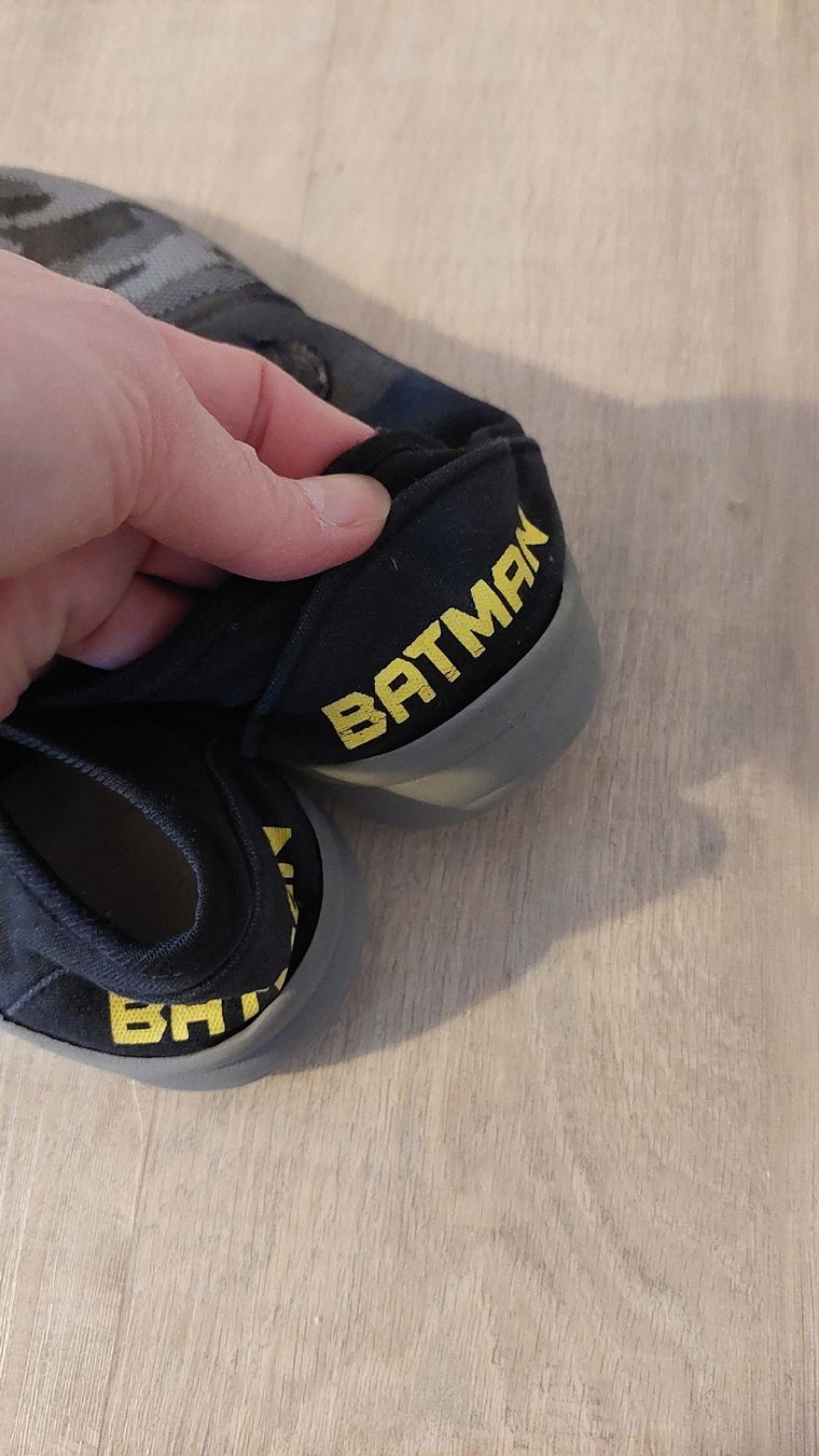 Scarpe per ragazzi: Schuhpaket für Junge – Usato da Egolzwil venduto da mobiledeluxe 3
