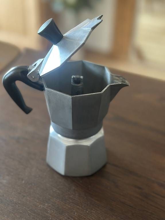 Bialetti Kaffeemaschinen & Espressomaschinen: Bialetti Espresso Moka 100ml – Gebraucht aus Bärau von JeJeG 1